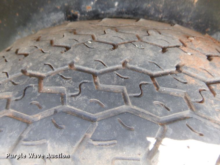 image for item IT9632 2006 Central Hitch & Equipment Pro Pull  utility trailer with pressure washer