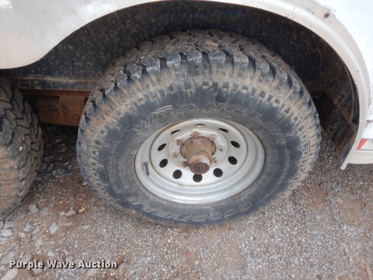 image for item IT9640 2008 Cargo Craft 85242  enclosed cargo trailer