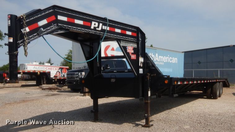 image for item IT9647 2019 PJ Trailers  equipment trailer