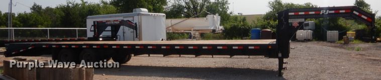 image for item IT9647 2019 PJ Trailers  equipment trailer