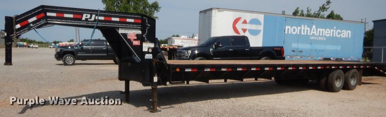 image for item IT9647 2019 PJ Trailers  equipment trailer