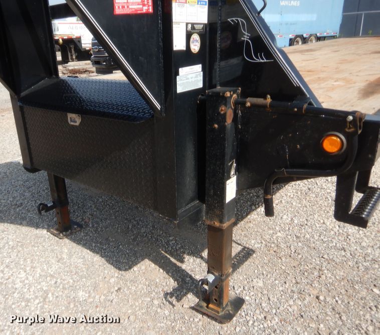 image for item IT9647 2019 PJ Trailers  equipment trailer