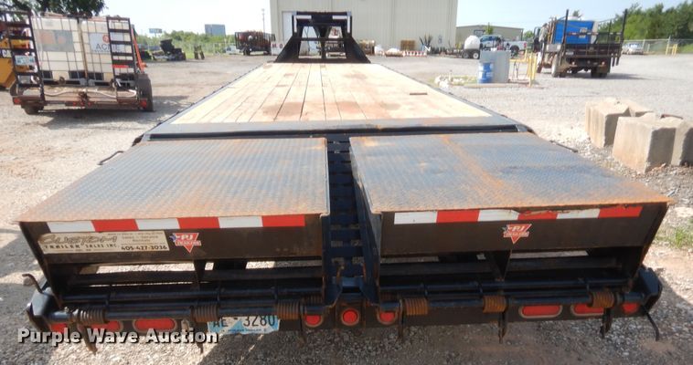 image for item IT9647 2019 PJ Trailers  equipment trailer