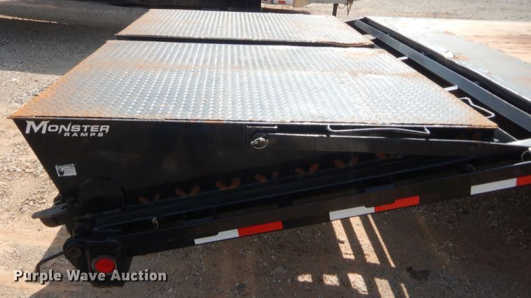 image for item IT9647 2019 PJ Trailers  equipment trailer