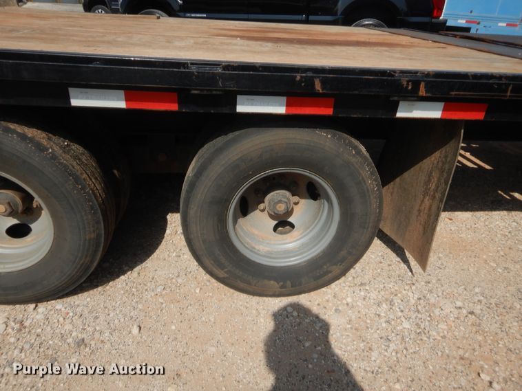 image for item IT9647 2019 PJ Trailers  equipment trailer