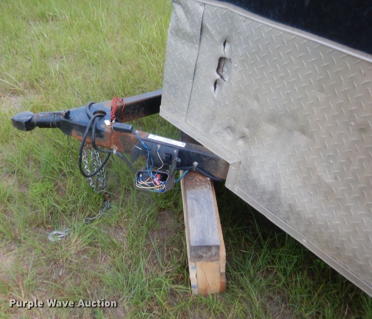 image for item IT9682 2016 Lark  enclosed cargo trailer