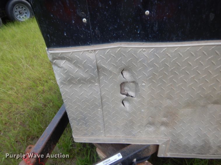 image for item IT9682 2016 Lark  enclosed cargo trailer