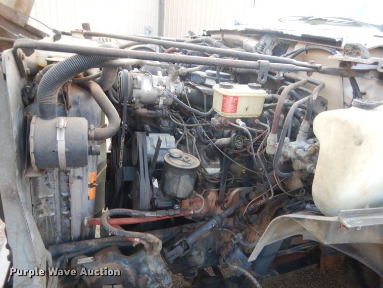 image for item IT9723 1993 Ford F600  utility / service truck