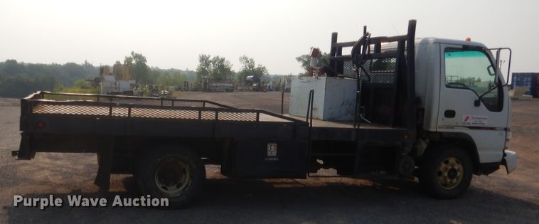 image for item IT9734 2007 GMC 4500  flatbed truck