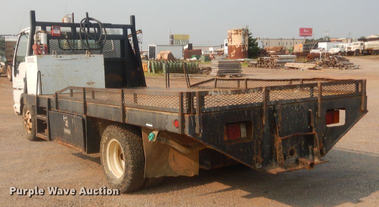 image for item IT9734 2007 GMC 4500  flatbed truck