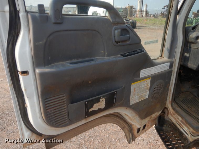 image for item IT9734 2007 GMC 4500  flatbed truck