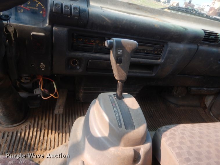 image for item IT9734 2007 GMC 4500  flatbed truck