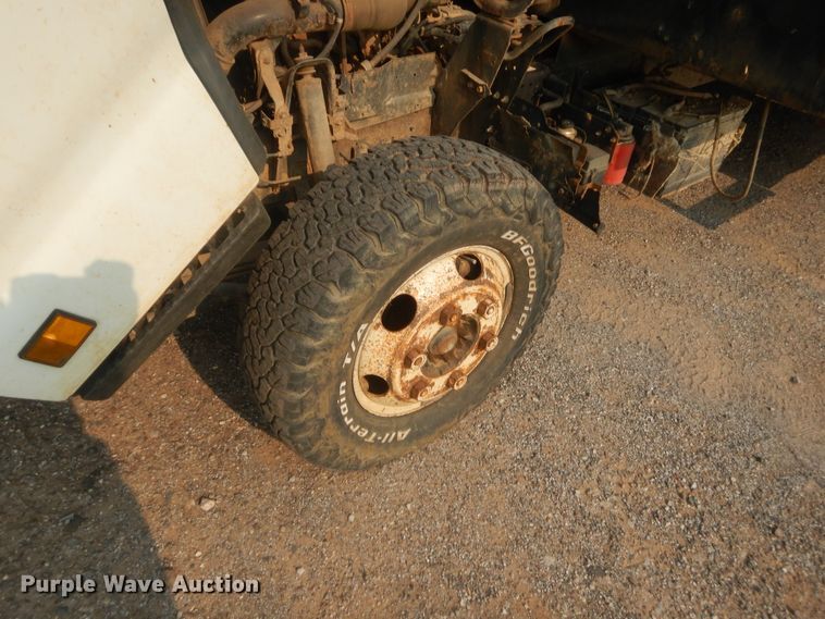 image for item IT9734 2007 GMC 4500  flatbed truck