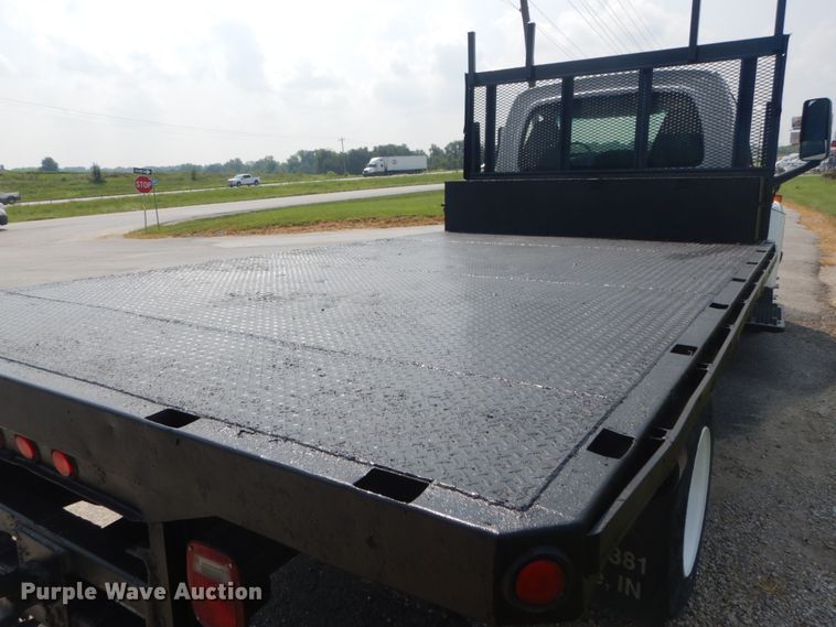image for item JI9564 2007 GMC 4500  flatbed truck