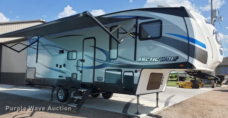 image for item JM9637 2019 Forest River Cheyenne Arctic Wolf Limited  camper