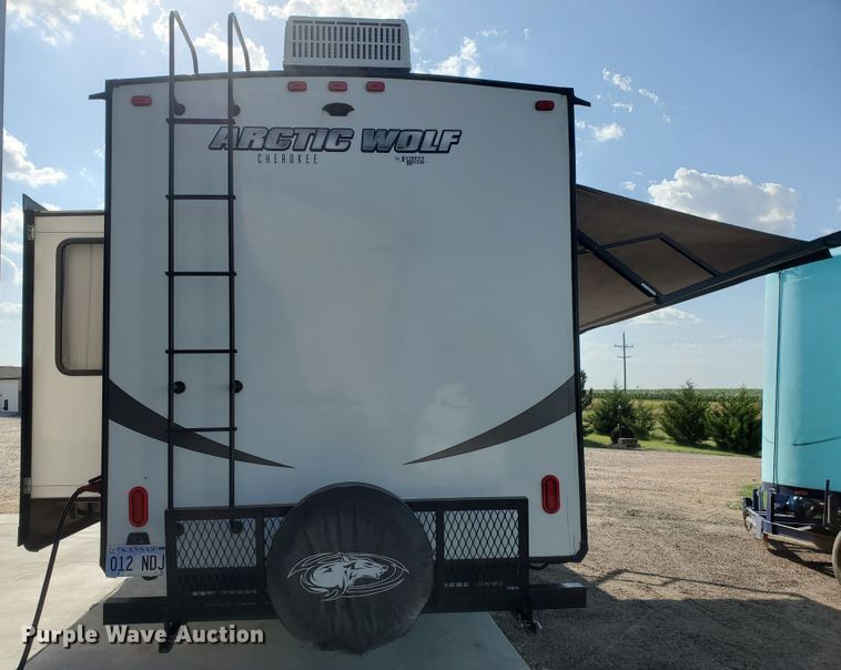 image for item JM9637 2019 Forest River Cheyenne Arctic Wolf Limited  camper