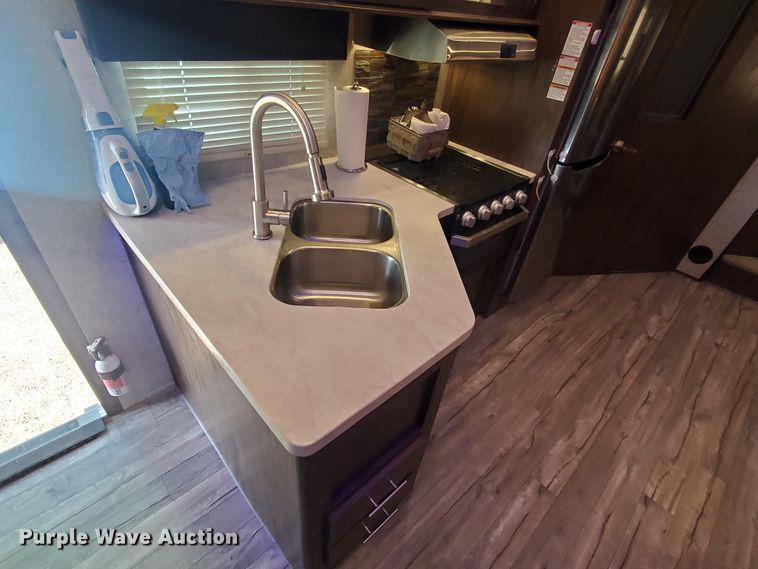 image for item JM9637 2019 Forest River Cheyenne Arctic Wolf Limited  camper