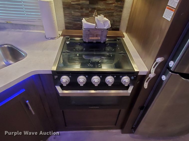 image for item JM9637 2019 Forest River Cheyenne Arctic Wolf Limited  camper