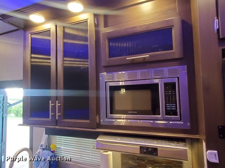 image for item JM9637 2019 Forest River Cheyenne Arctic Wolf Limited  camper