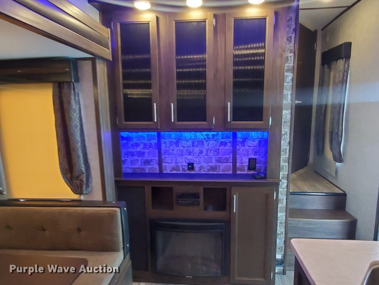 image for item JM9637 2019 Forest River Cheyenne Arctic Wolf Limited  camper