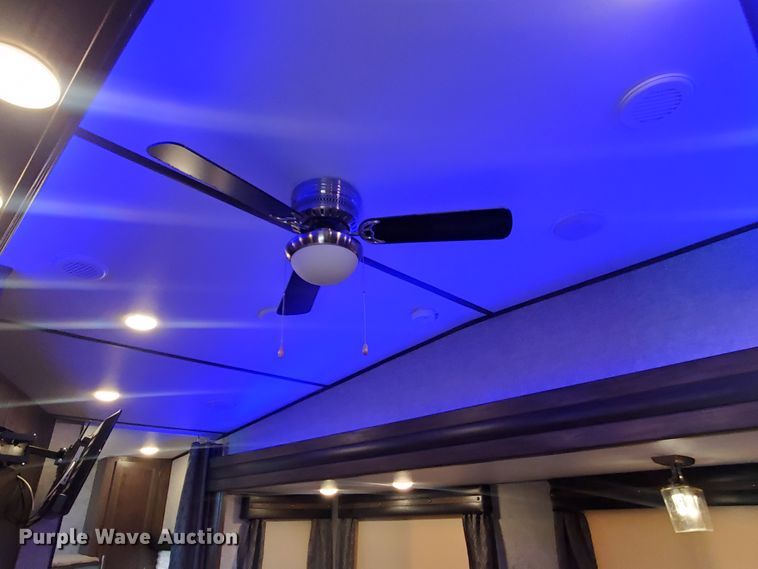 image for item JM9637 2019 Forest River Cheyenne Arctic Wolf Limited  camper