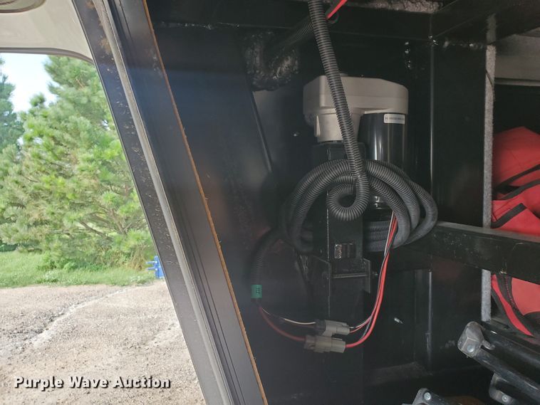 image for item JM9637 2019 Forest River Cheyenne Arctic Wolf Limited  camper