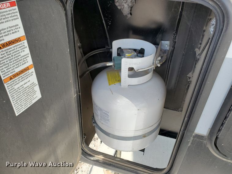 image for item JM9637 2019 Forest River Cheyenne Arctic Wolf Limited  camper