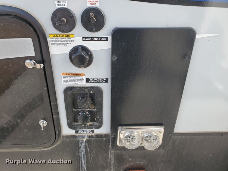 image for item JM9637 2019 Forest River Cheyenne Arctic Wolf Limited  camper