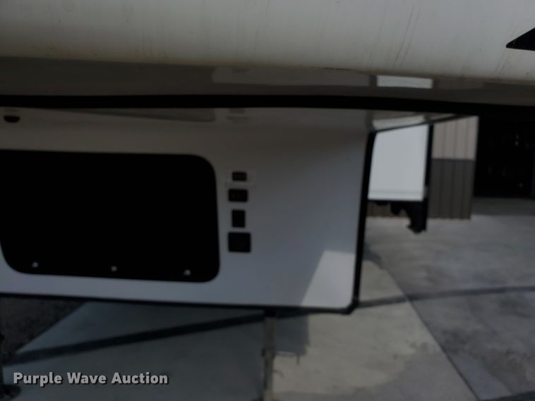 image for item JM9637 2019 Forest River Cheyenne Arctic Wolf Limited  camper