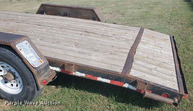 image for item JM9685 2006 PJ  utility trailer