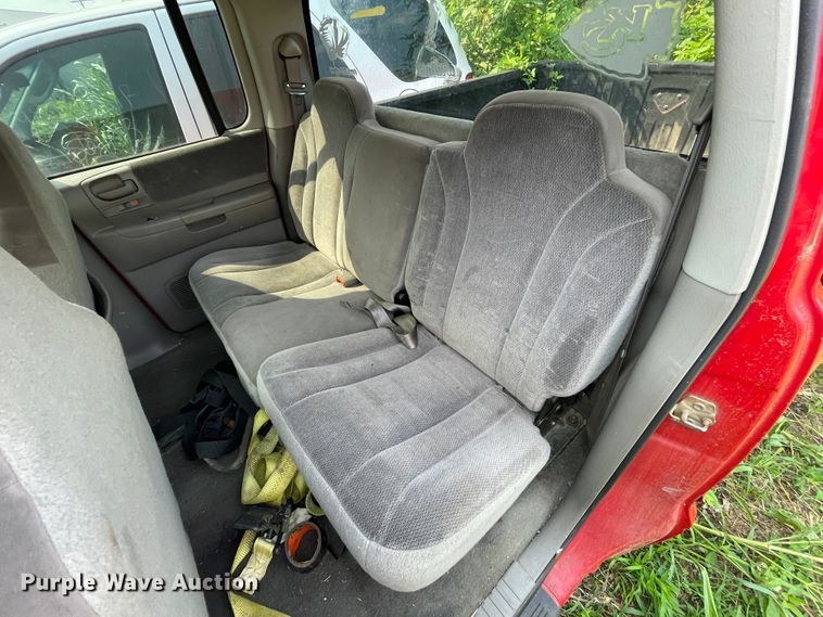 image for item KK9613 2004 Dodge Dakota SLT  Quad Cab pickup truck