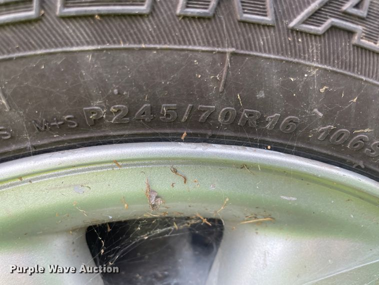 image for item KK9613 2004 Dodge Dakota SLT  Quad Cab pickup truck