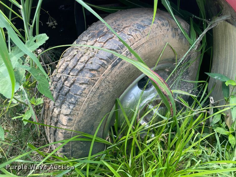 image for item KK9614 1988 Ford F350  rollback truck