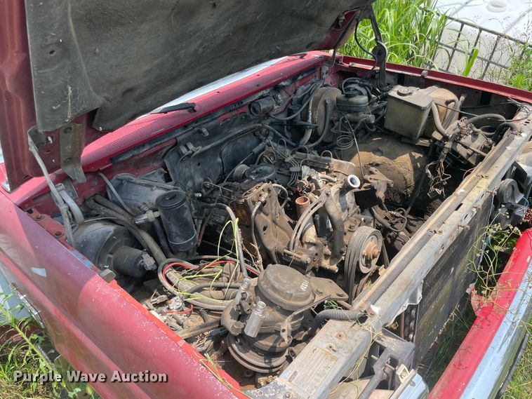 image for item KK9614 1988 Ford F350  rollback truck