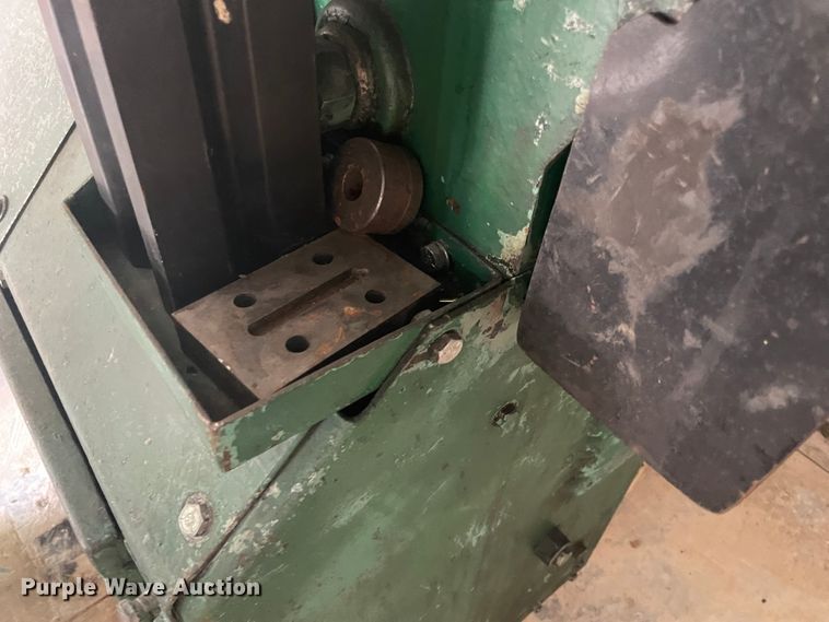 image for item KK9654 Piranha P50  ironworker