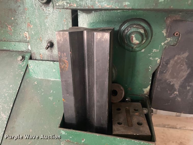 image for item KK9654 Piranha P50  ironworker