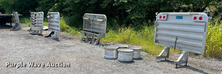 image for item KK9657 Truck parts