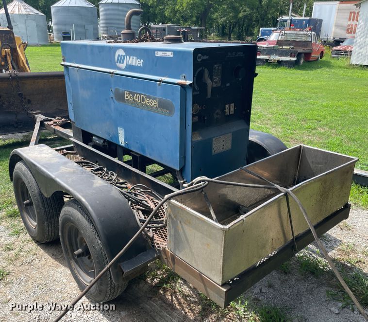 image for item KK9666 Miller Big 40  welder/generator