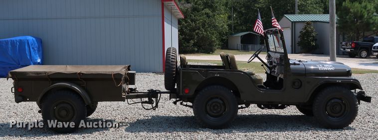 image for item KQ9829 1953 Willy's Jeep M38A1  SUV