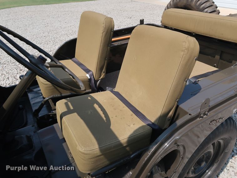 image for item KQ9829 1953 Willy's Jeep M38A1  SUV