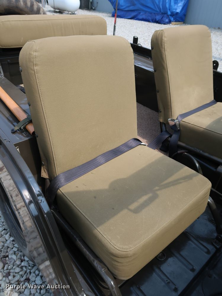 image for item KQ9829 1953 Willy's Jeep M38A1  SUV