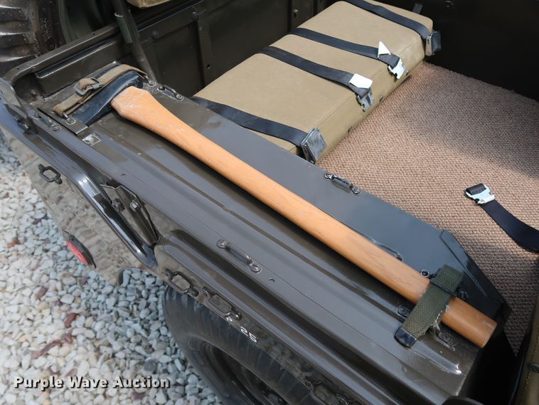 image for item KQ9829 1953 Willy's Jeep M38A1  SUV