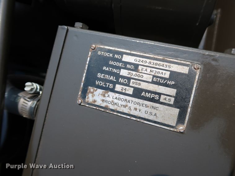 image for item KQ9829 1953 Willy's Jeep M38A1  SUV