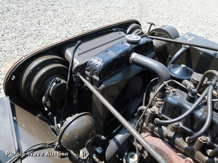 image for item KQ9829 1953 Willy's Jeep M38A1  SUV