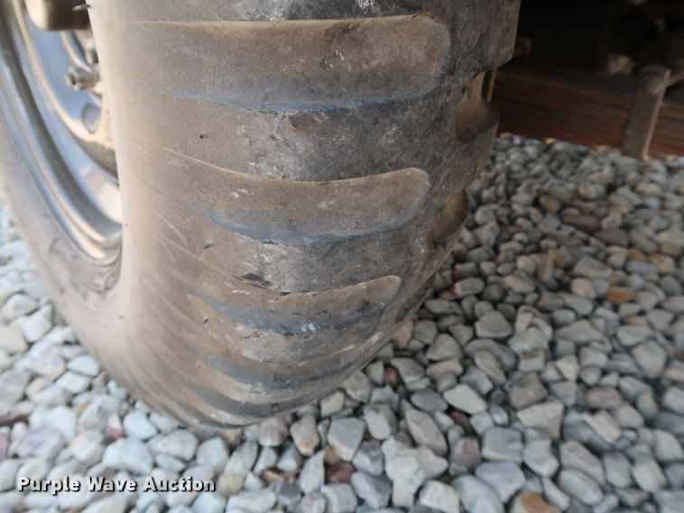 image for item KQ9829 1953 Willy's Jeep M38A1  SUV