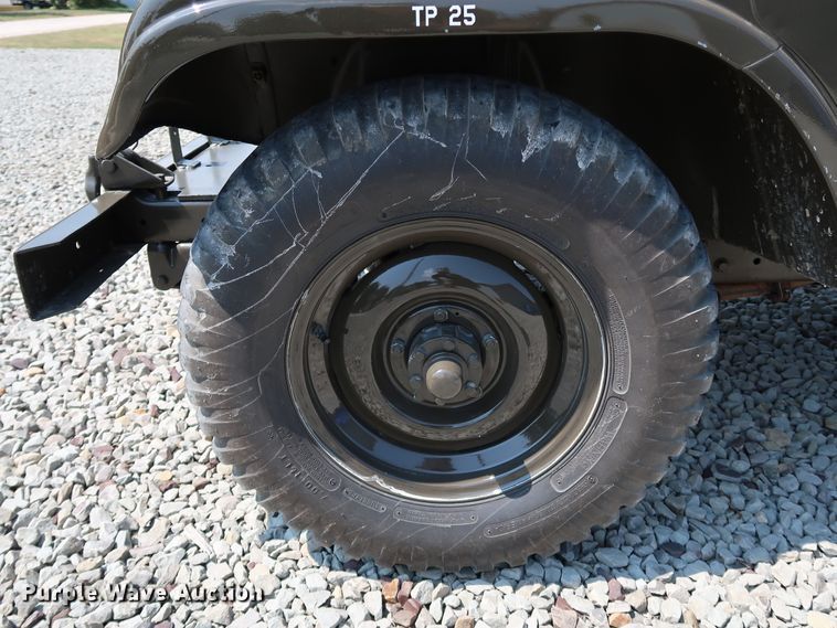 image for item KQ9829 1953 Willy's Jeep M38A1  SUV