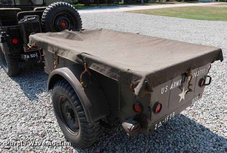 image for item KQ9829 1953 Willy's Jeep M38A1  SUV