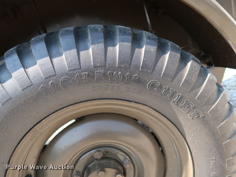 image for item KQ9829 1953 Willy's Jeep M38A1  SUV