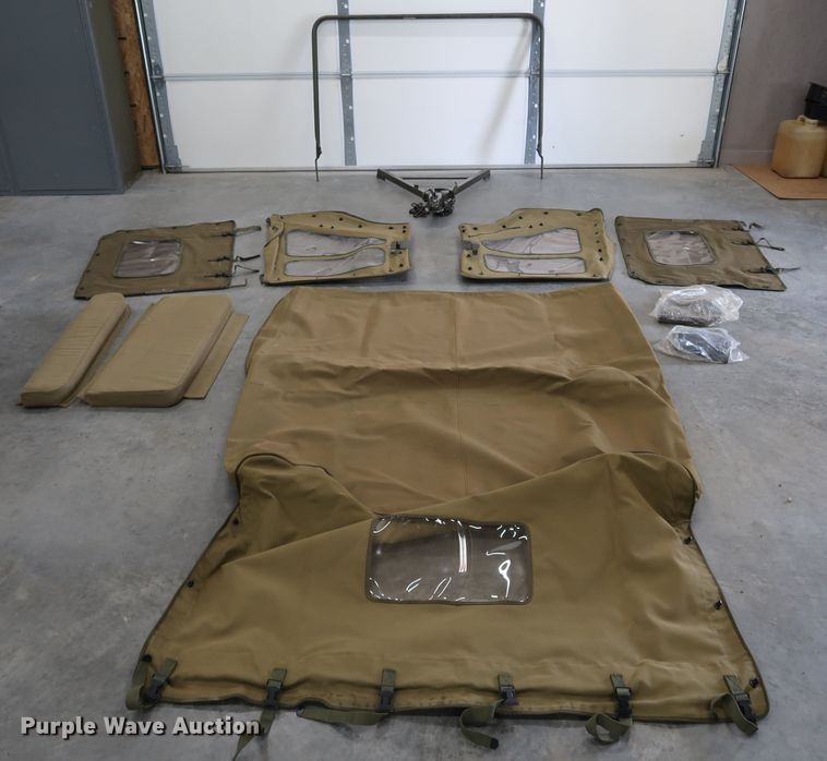 image for item KQ9829 1953 Willy's Jeep M38A1  SUV