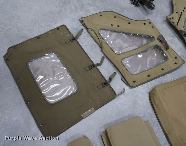 image for item KQ9829 1953 Willy's Jeep M38A1  SUV